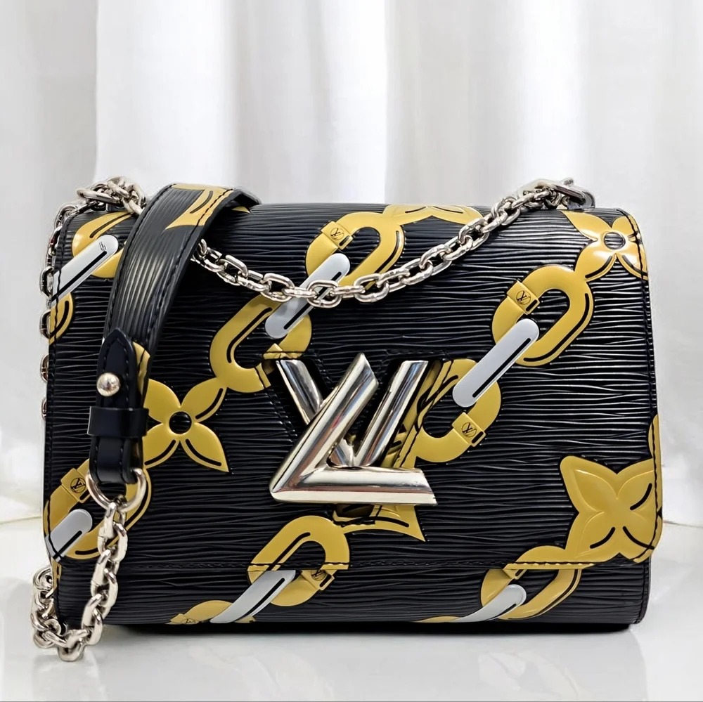 Louis Vuitton Epi Chain Flower Twist MM Black Shoulder Crossbody Bag